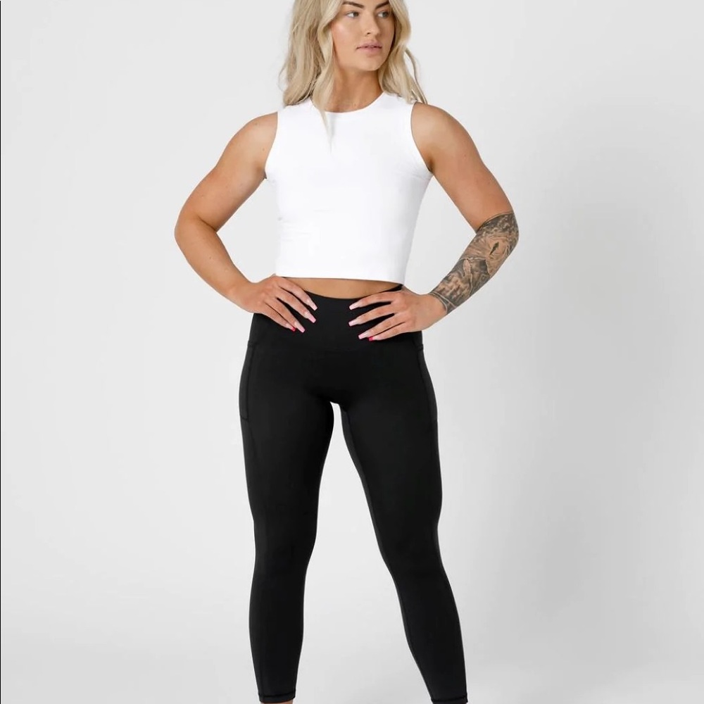 Paragon Columbia Top White